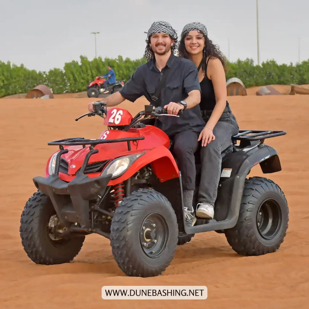 Safari dans le désert en quad à Dubaï